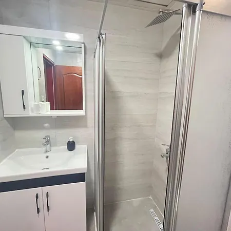 50 Meters To Beach, Sea View Lägenhetshotell Didim