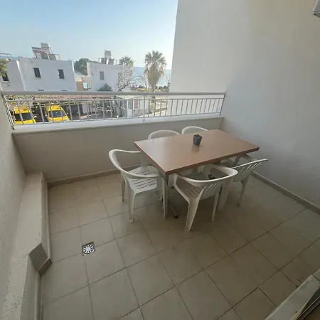 Aparthotel 50 Meters To Beach, Sea View Didim