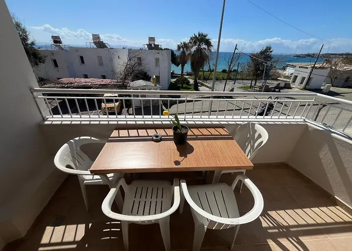 מלון דירות 50 Meters To Beach, Sea View דידים