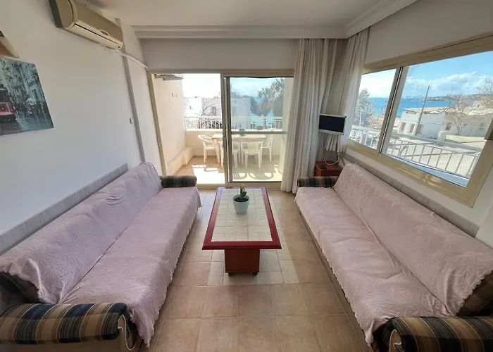 50 Meters To Beach, Sea View מלון דירות דידים