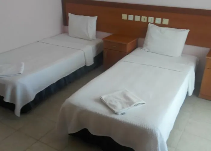 50 Meters To Beach, Sea View Aparthotel