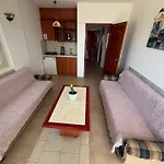 HOLIDAY APART DiDiM ALTINKUM Aparthotel 3*
