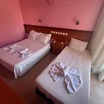 HOLIDAY APART DiDiM ALTINKUM Aparthotel 3*