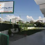 HOLIDAY APART DiDiM ALTINKUM 3*