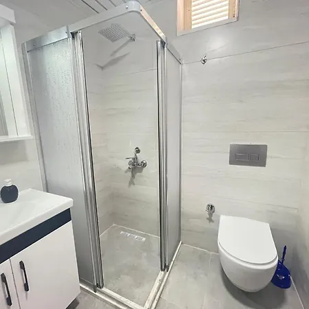 50 Meters To Beach, Sea View מלון דירות דידים