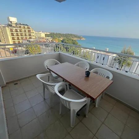 50 Meters To Beach, Sea View Aparthotel Didim