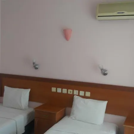 Aparthotel 50 Meters To Beach, Sea View Didim