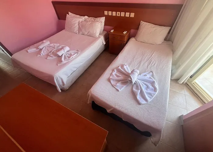 Lejlighedshotel 50 Meters To Beach, Sea View 3*