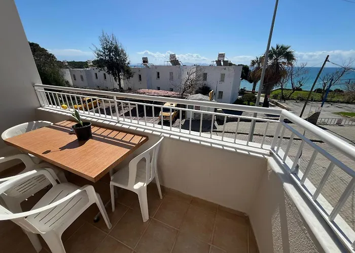 50 Meters To Beach, Sea View Lejlighedshotel Didim